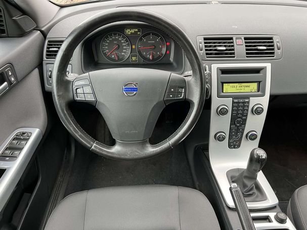 Volvo V50 D2 Momentum 84 kW image number 11