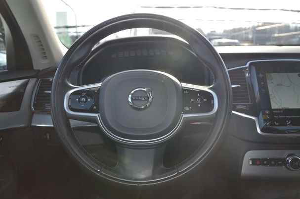 Volvo XC90 B5 AWD Momentum 173 kW image number 11