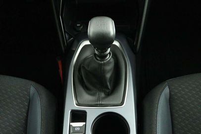 Car image 29