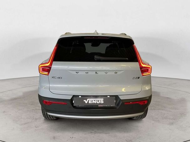 Volvo XC40 D3 AWD Plus 110 kW image number 3