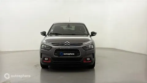 Car image 3