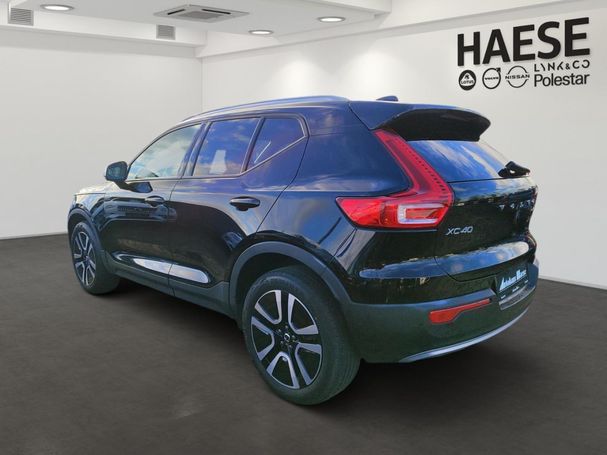 Volvo XC40 T3 Momentum 120 kW image number 7