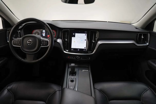 Volvo V60 B3 Momentum 120 kW image number 4