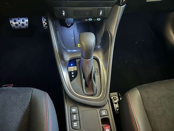 Car image 13