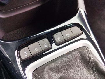 Car image 38