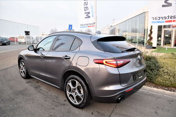 Alfa Romeo Stelvio 2.2 118 kW image number 2