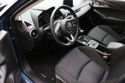 Car image 9