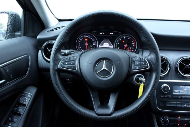 Mercedes-Benz A 160 75 kW image number 11