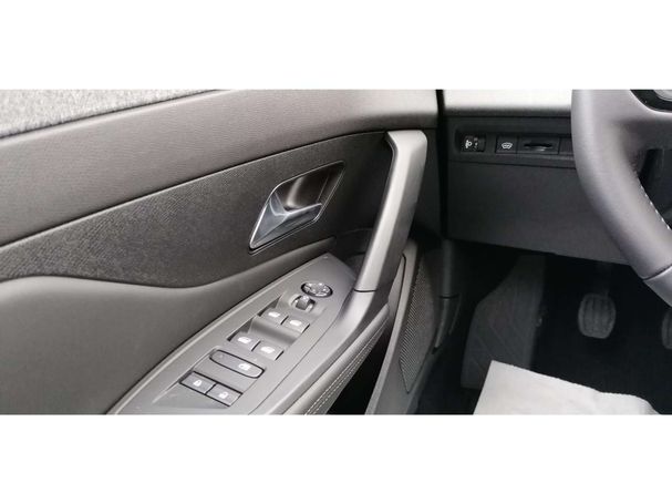 Peugeot 308 1.2 PureTech 130 Allure 96 kW image number 9