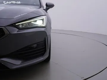 Car image 35