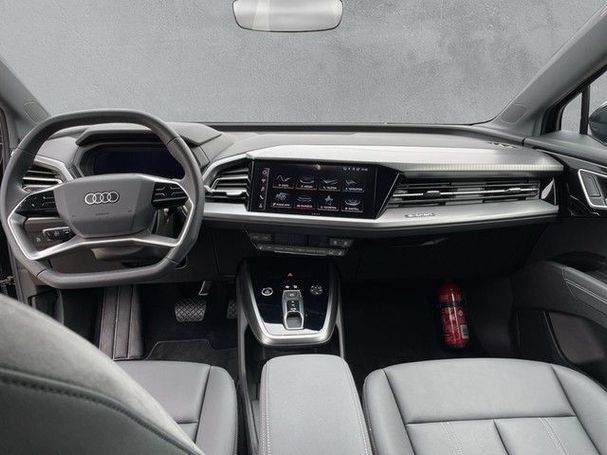 Audi Q4 40 e-tron S-line 150 kW image number 11