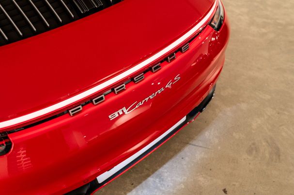 Porsche 992 Carrera 4S 331 kW image number 14