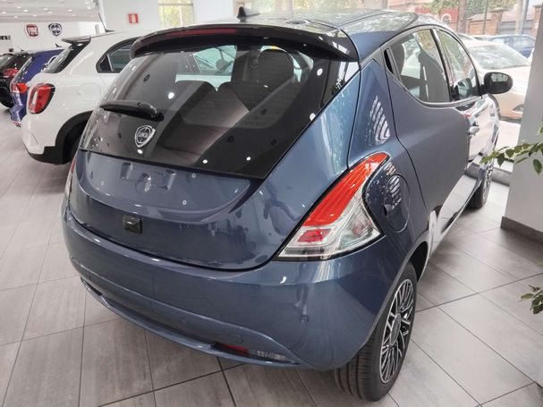 Lancia Ypsilon 51 kW image number 13