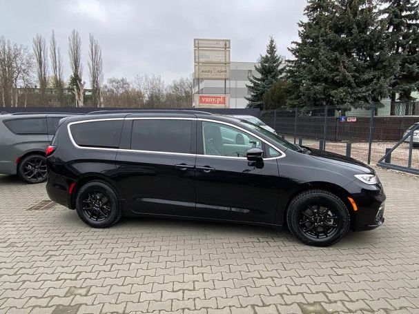 Chrysler Pacifica 214 kW image number 4