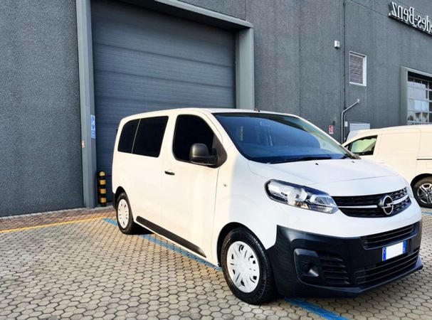 Opel Vivaro 1.5 88 kW image number 1