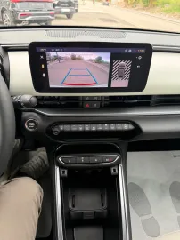 Car image 25