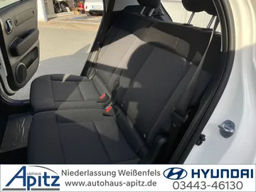 Car image 30