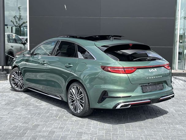 Kia ProCeed 1.5 T-GDI GT Line 103 kW image number 3