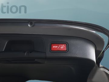 Car image 26
