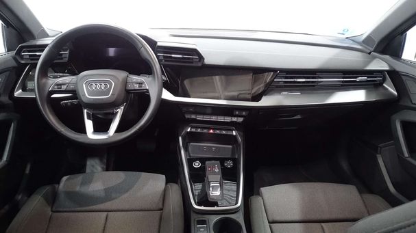 Audi A3 40 TFSIe S tronic S-line Sportback 150 kW image number 7