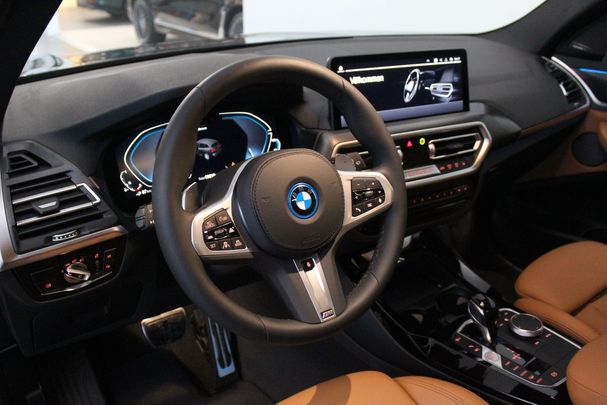 BMW X3 30e xDrive 215 kW image number 7