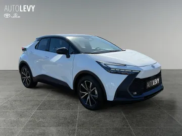 Car image 3