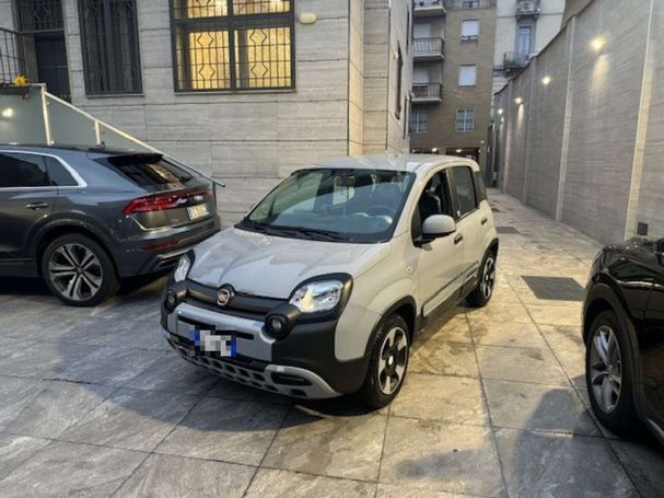 Fiat Panda Cross 1.0 Hybrid 51 kW image number 2