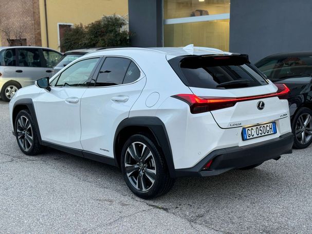 Lexus UX 107 kW image number 4