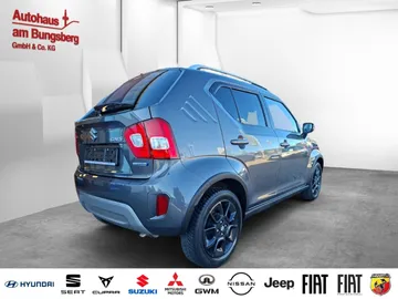 Car image 4