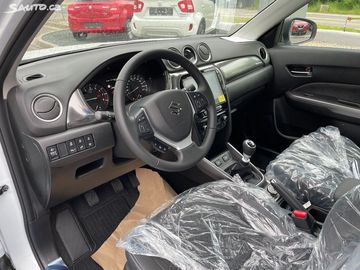 Car image 10