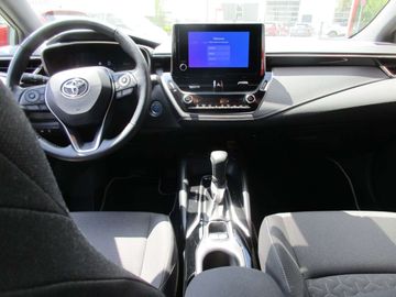 Car image 11