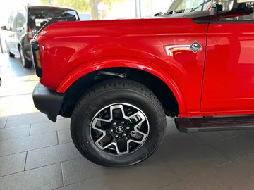 Car image 35