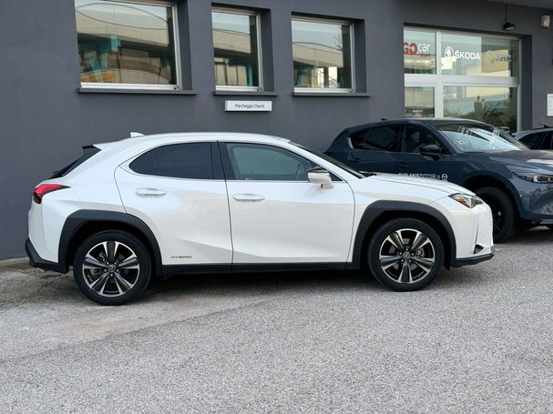 Lexus UX 107 kW image number 32