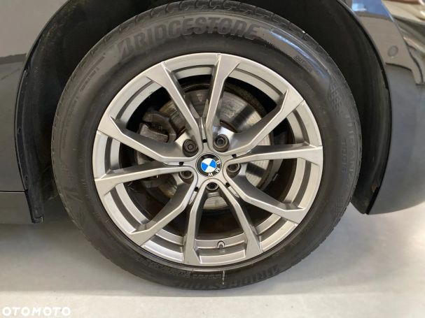 BMW 320i Touring 135 kW image number 30