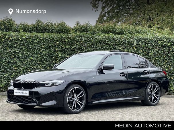 BMW 318i M Sport 115 kW image number 1