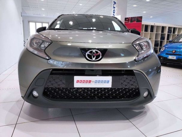 Toyota Aygo X 1.0 VVT-i 53 kW image number 10