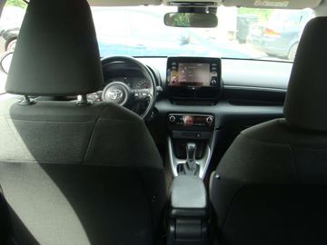 Car image 10