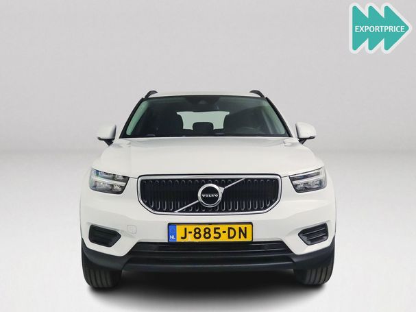 Volvo XC40 T2 Momentum 95 kW image number 8