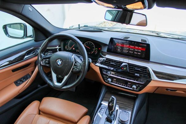 BMW 540i xDrive 250 kW image number 22