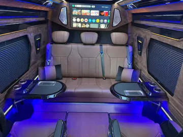 Car image 48