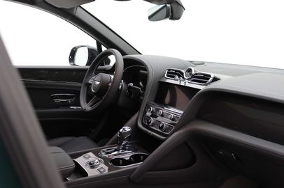 Car image 37