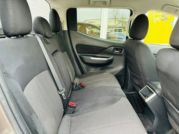 Car image 31