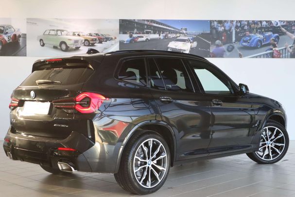 BMW X3 xDrive30e 215 kW image number 4