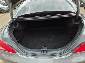 Car image 36