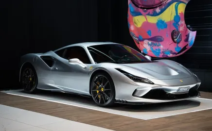 Car image 2