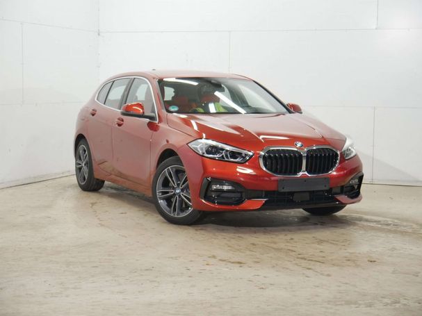 BMW 118i Sport Line 100 kW image number 2