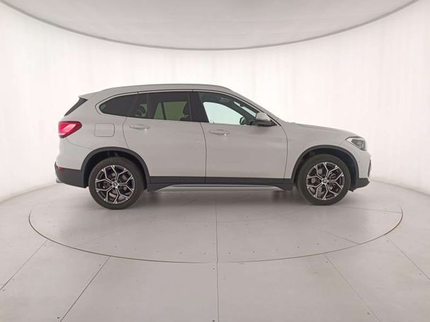 BMW X1 sDrive18d xLine 110 kW image number 5