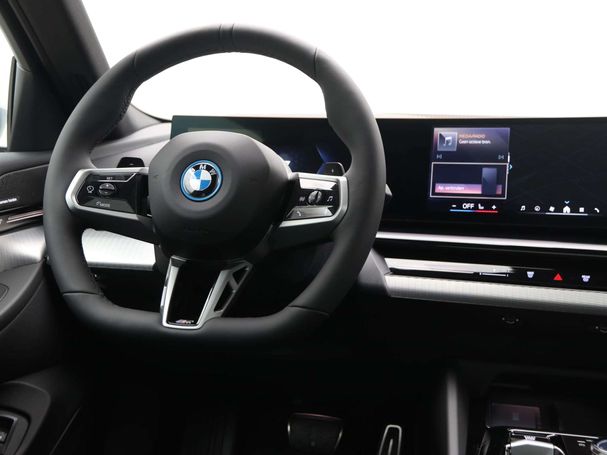 BMW 530 Touring 146 kW image number 4