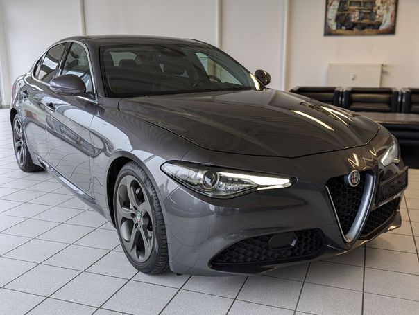 Alfa Romeo Giulia 2.2 Super 132 kW image number 2