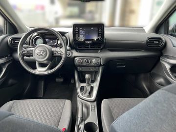Car image 5